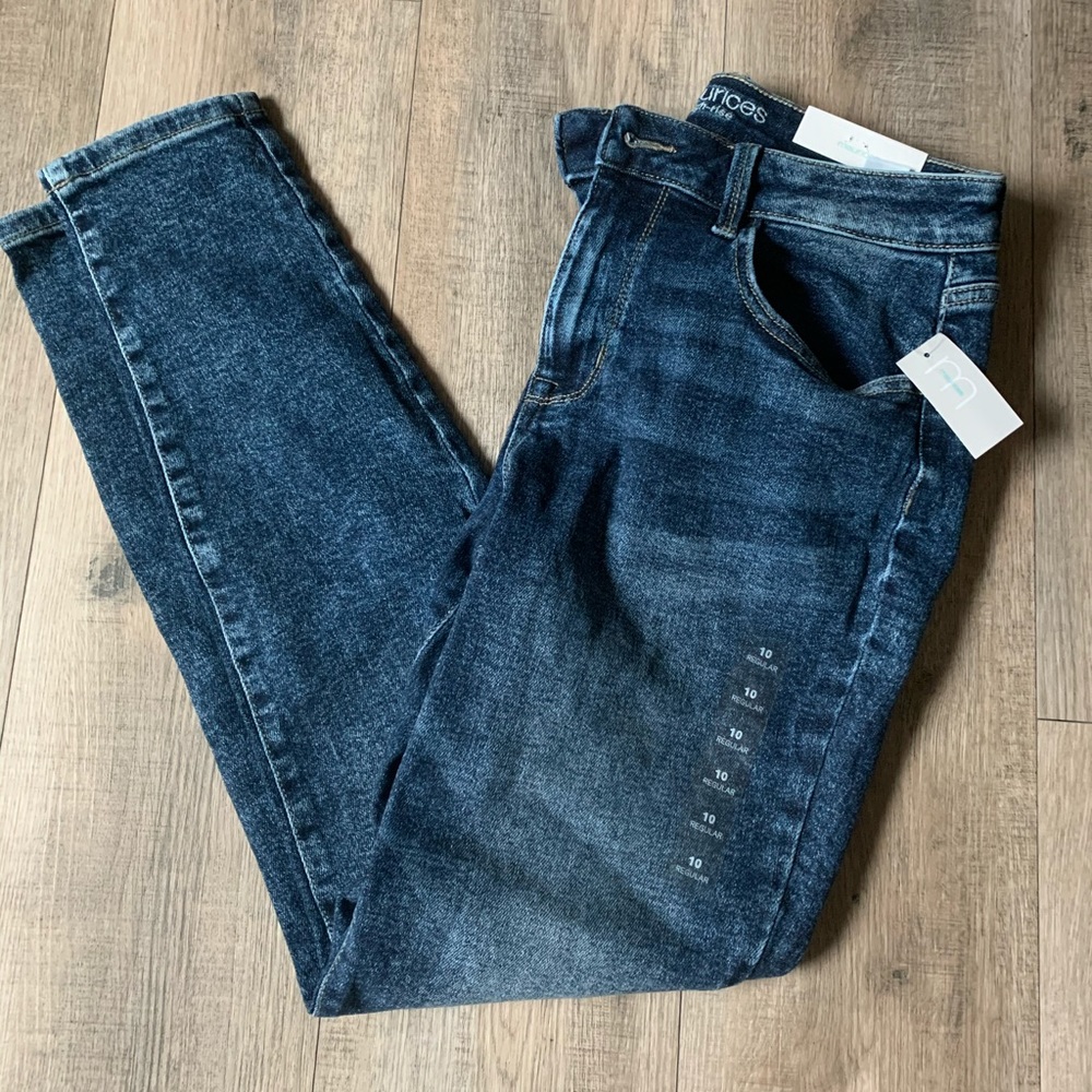 Maurices Vintage Jegging 10 Regular blue NWT